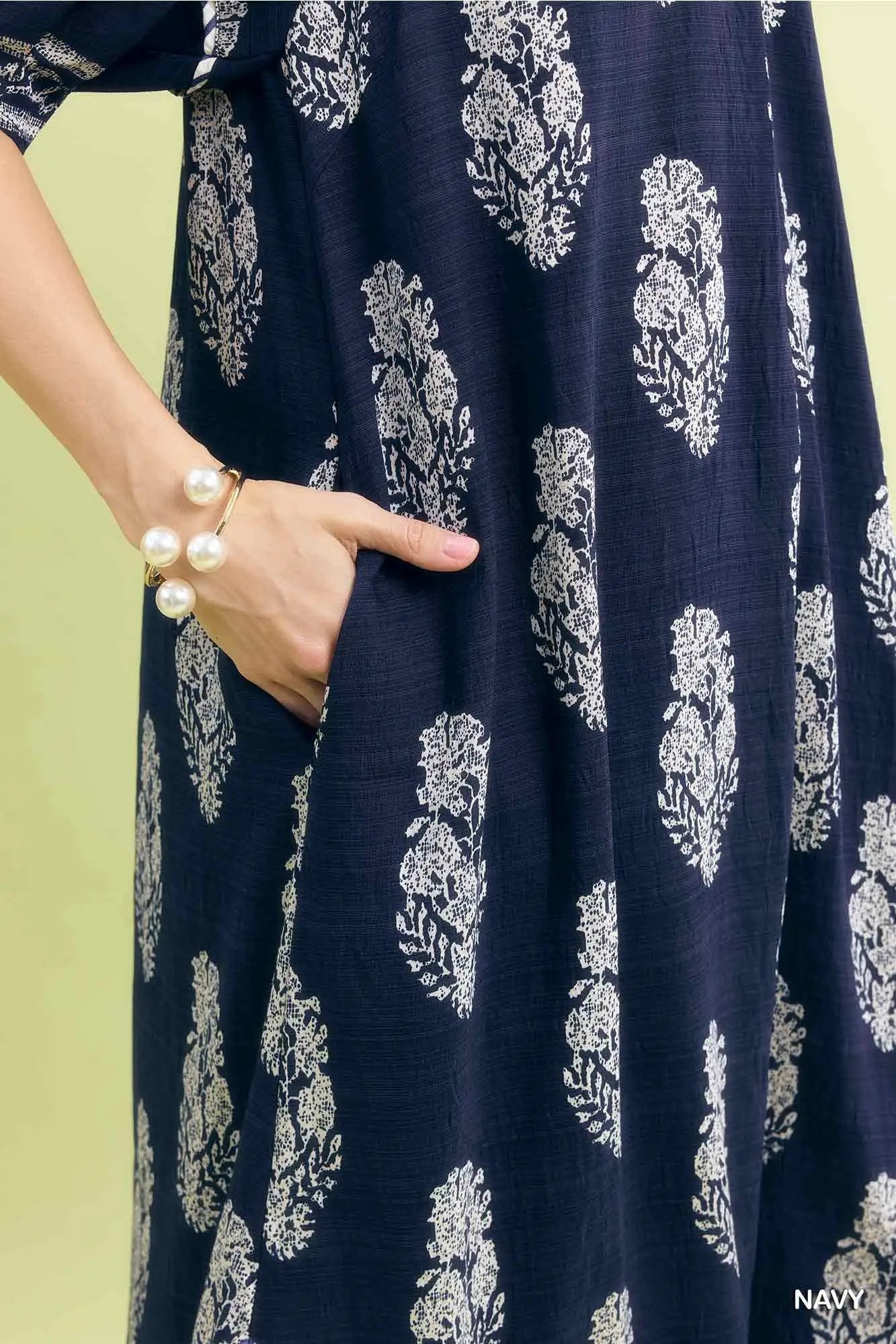 Umgee Border Print Collared Midi Dress